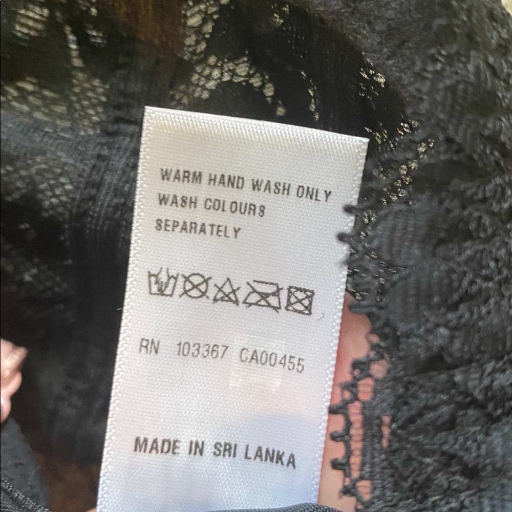Freya brand NWT size 30G(us 32DDD) black with pink straps - Picture 5 of 7